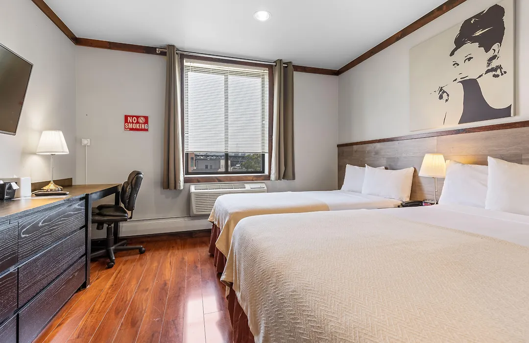 Lic Hotel-1